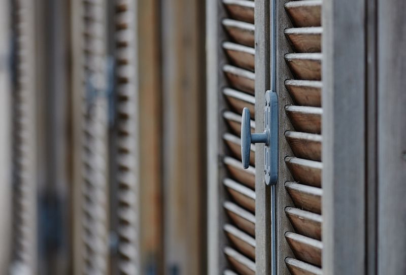 Shutter Latch Replacement in Overland Park, KS